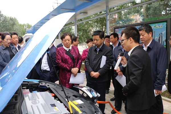 市委副書記、市長王奮彥帶隊觀摩督查公司項目建設工作(圖2)