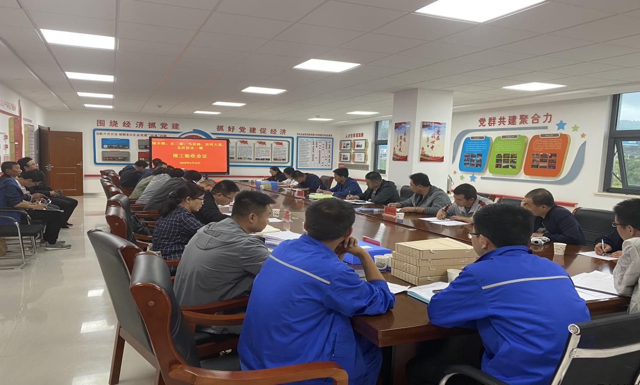 市質(zhì)監(jiān)站對瑞豐路、涇河大道、東二路（北段）、北區(qū)給水（一期）進(jìn)行竣工驗收(圖2)