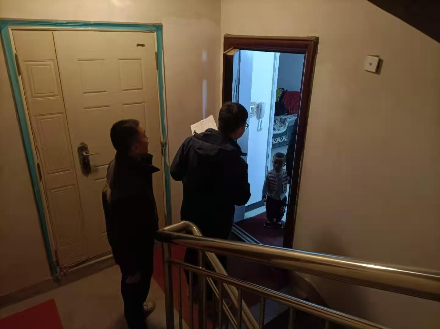 泓源能源供應(yīng)公司扎實(shí)開(kāi)展“大回訪”活動(dòng)全力保障熱用戶溫暖過(guò)冬(圖2)